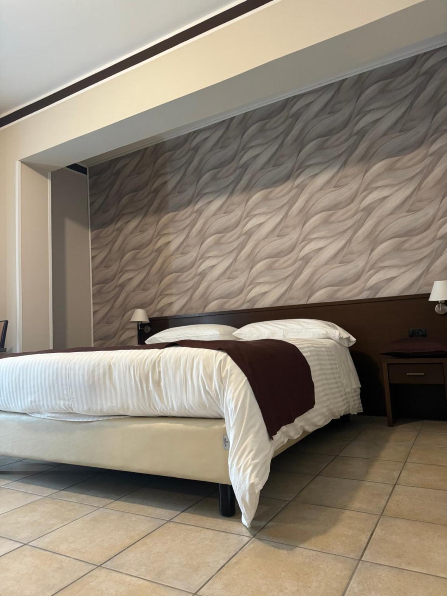 רוזארנו Hotel Vittoria מראה חיצוני תמונה