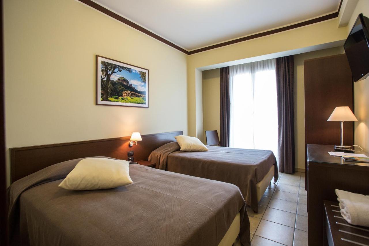 רוזארנו Hotel Vittoria מראה חיצוני תמונה
